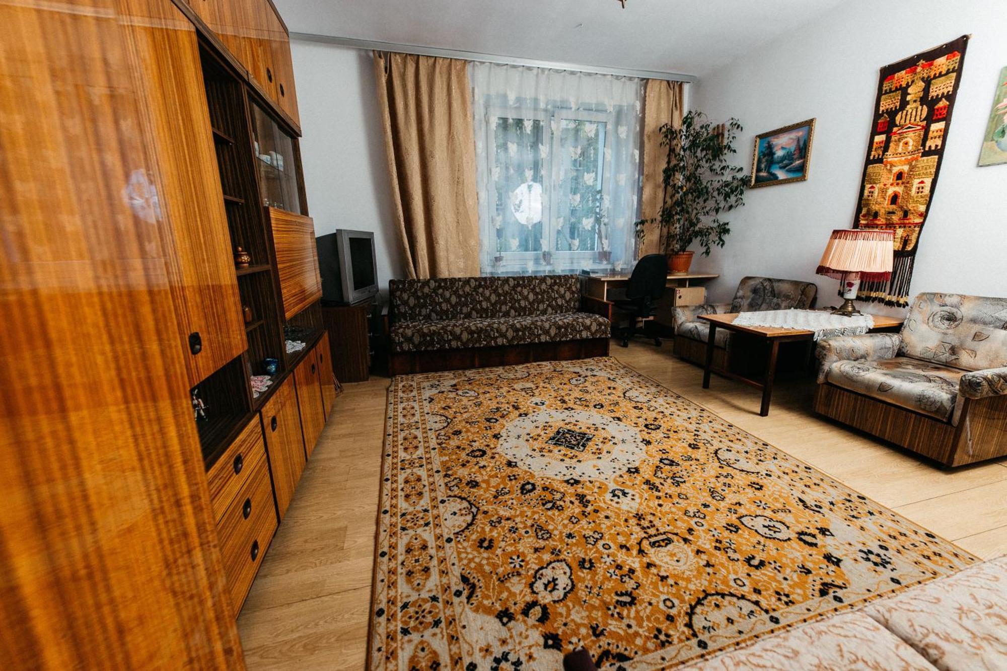 Feel The Old Socialist Style Apartment Krakau Exterior foto